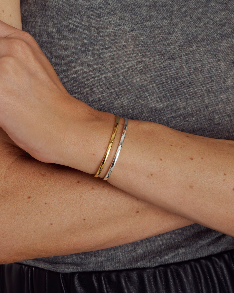 Cavelle Plain Bangle Silver