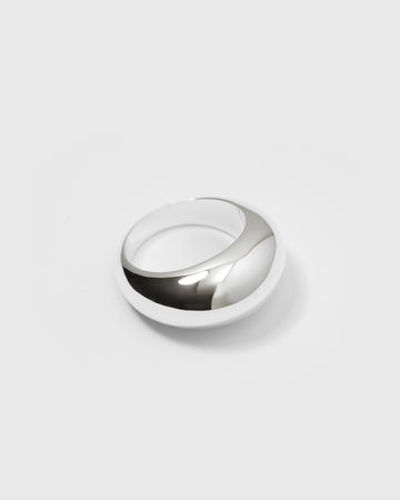 Bolded Big Ring Silver