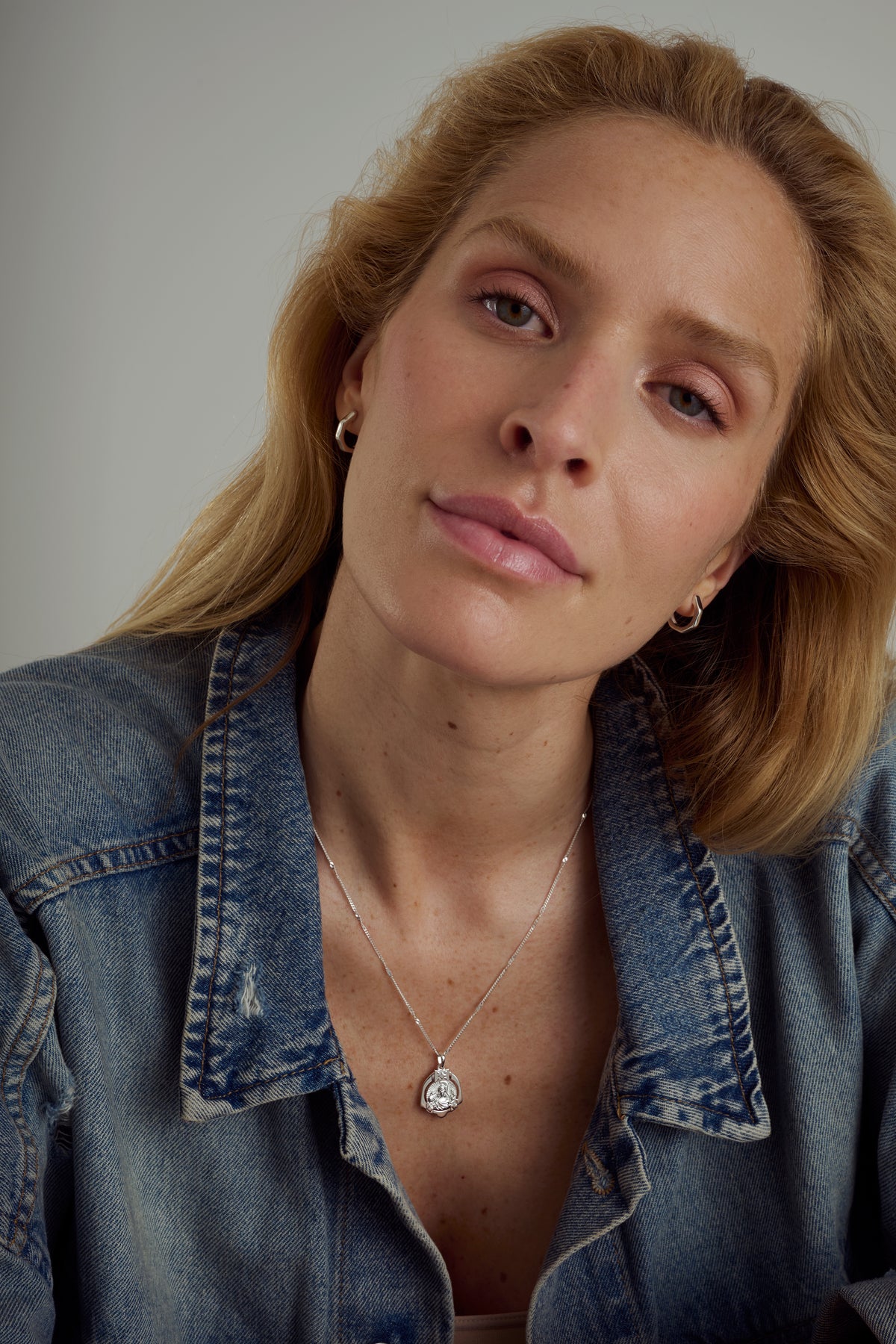 Lucky Coin Athena Necklace Silver